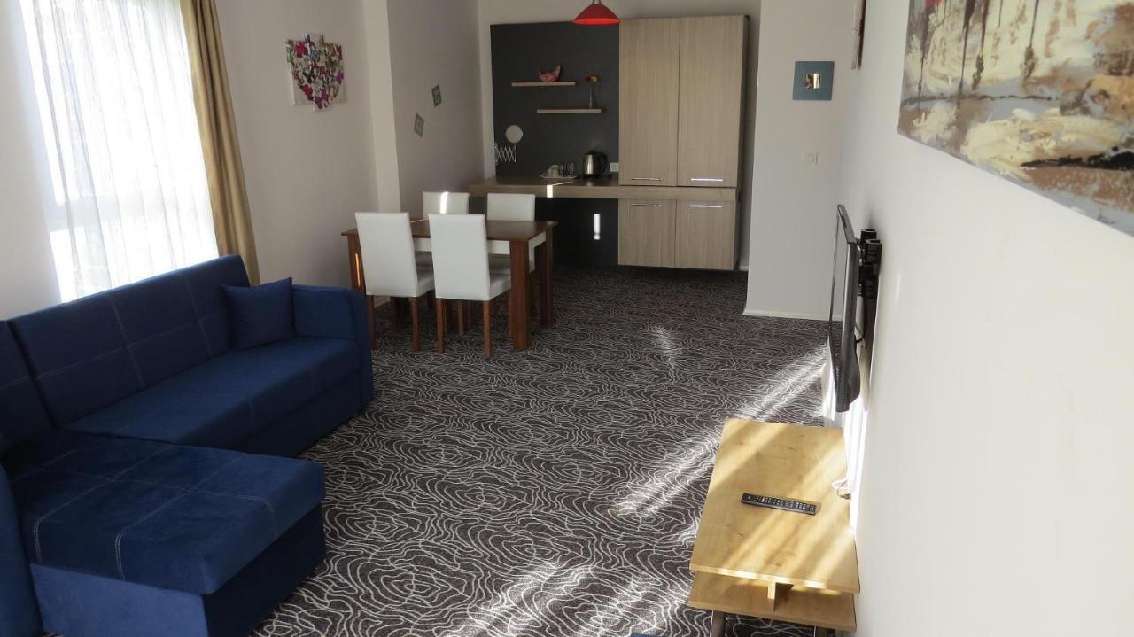 Kat11 Aparthotel Истанбул Стая снимка